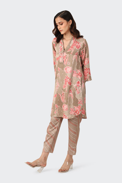 GREIGE PINK FLORAL EMBROIDERED SET